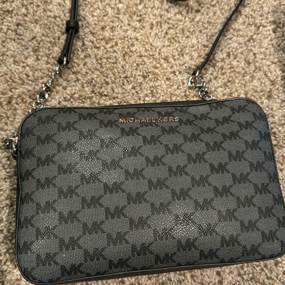 Michael Kors crossbody bag black